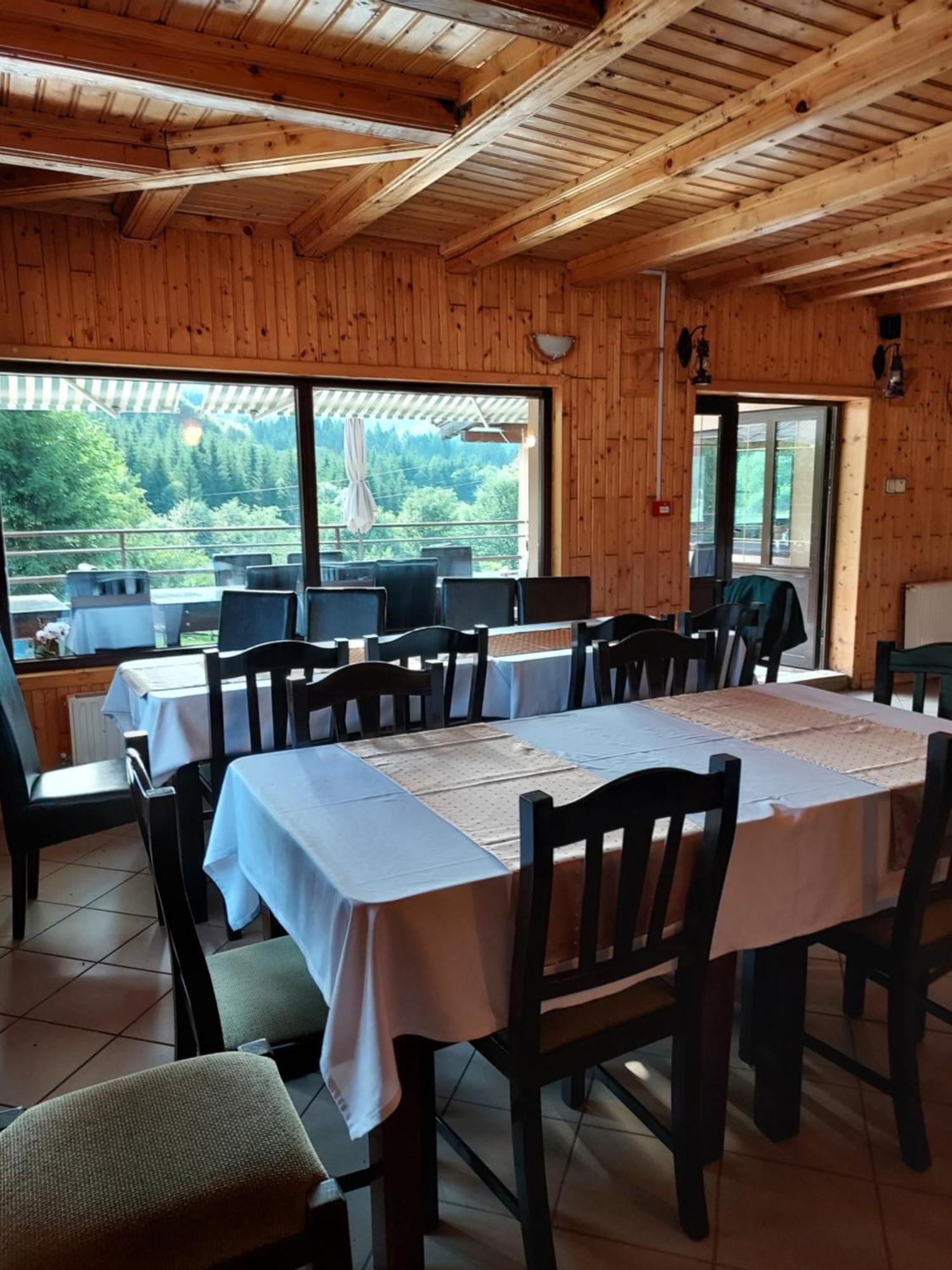 Pensiunea La Taverna Trăisteni المظهر الخارجي الصورة