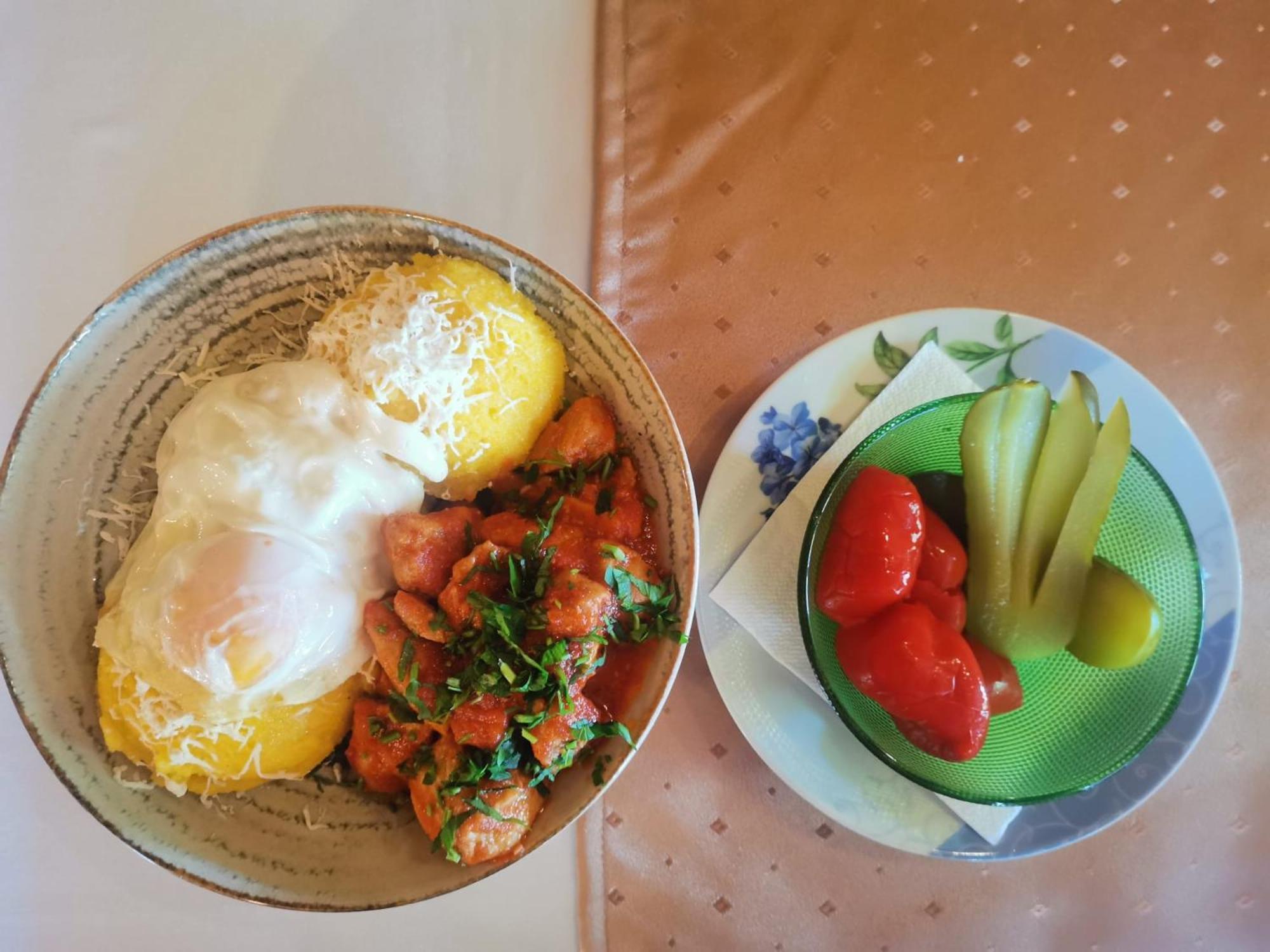 Pensiunea La Taverna Trăisteni المظهر الخارجي الصورة