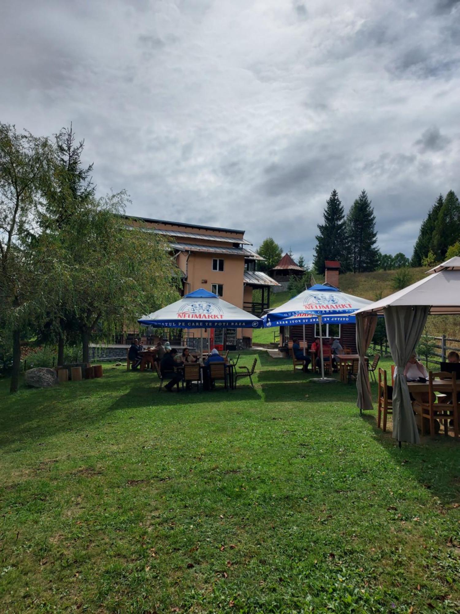 Pensiunea La Taverna Trăisteni المظهر الخارجي الصورة