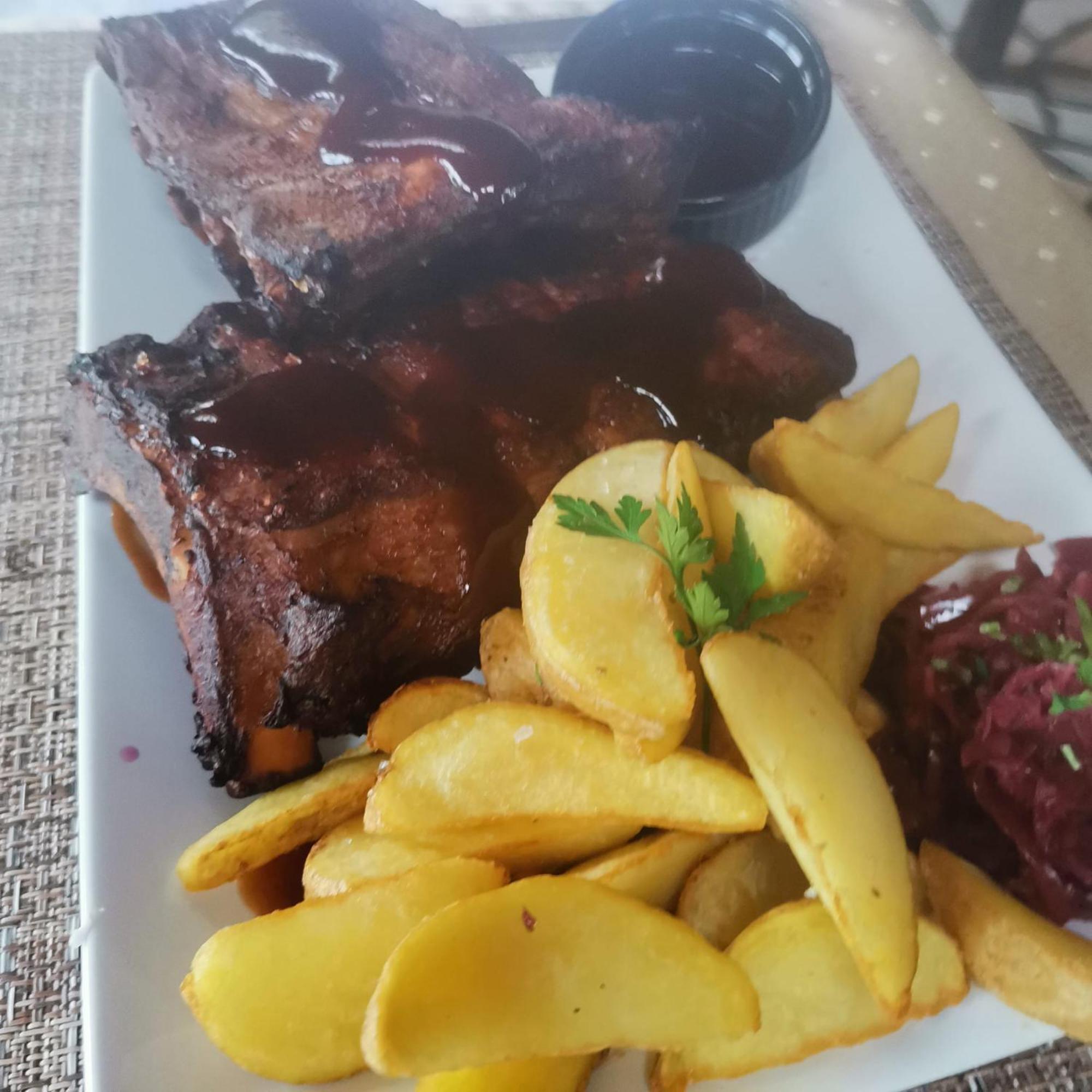 Pensiunea La Taverna Trăisteni المظهر الخارجي الصورة